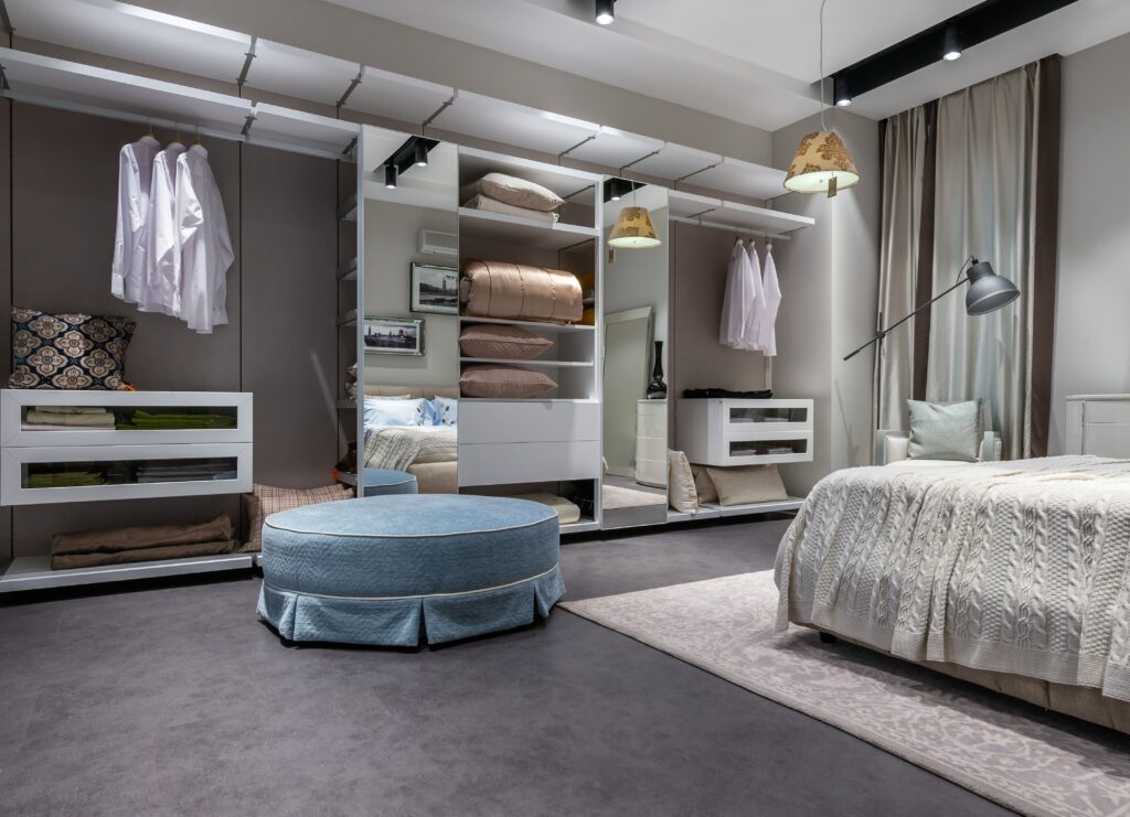 15 Built-In Wardrobe Ideas You'll Wish You Had Sooner pexels artbovich 7535012